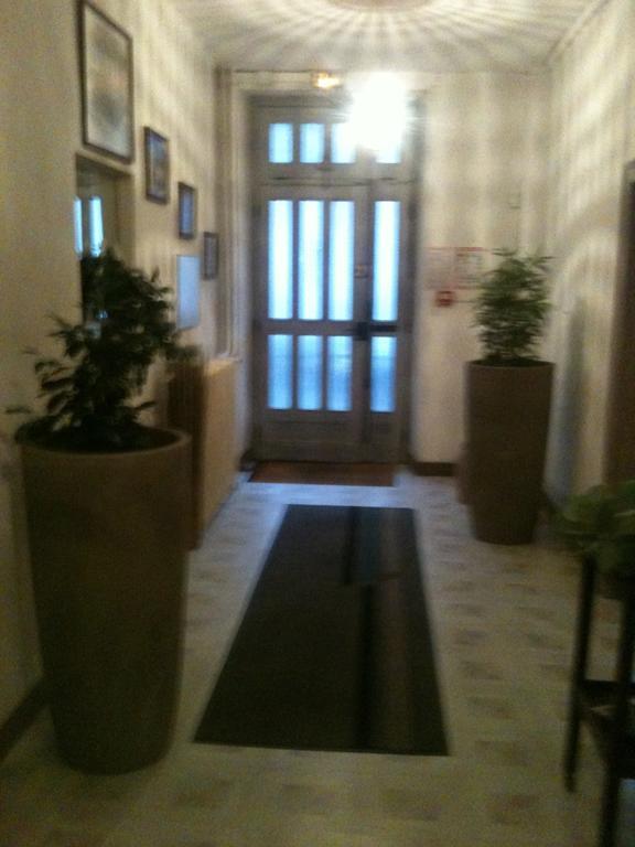 Hôtel Ronsin Fresnay-sur-Sarthe Esterno foto