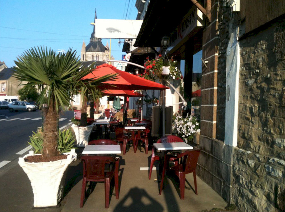 Hôtel Ronsin Fresnay-sur-Sarthe Esterno foto